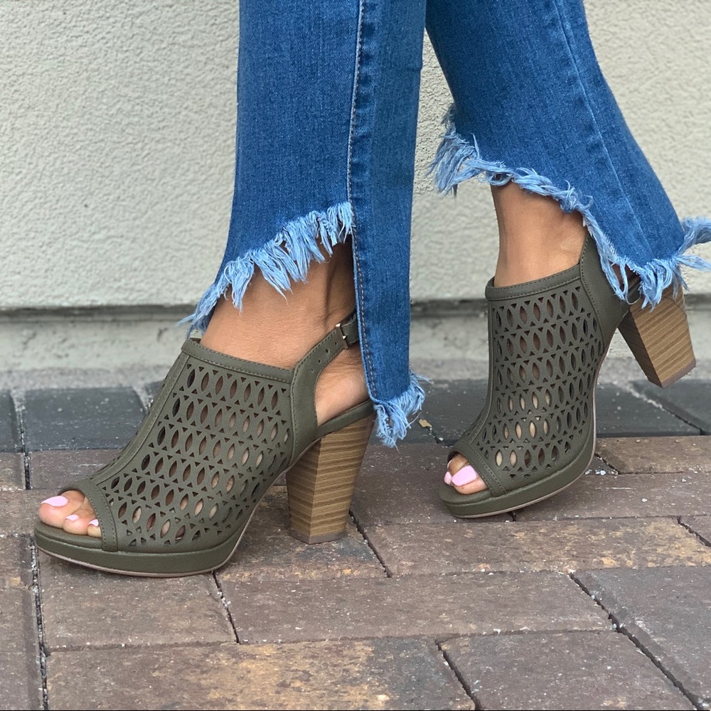 Olive Green Perforated Block Heel Peep Toe Sandal - Picture 6 of 8